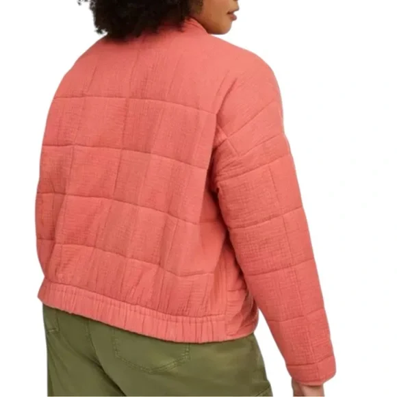 Size 2: Torrid Quilted Drop Shoulder Zip Up Snap Button Jacket - Picture 2 of 9